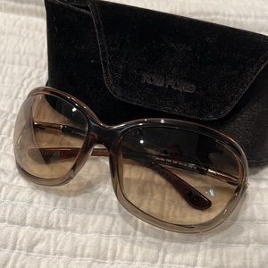 Tom Ford Jennifer sunglasses